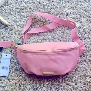 (NEW!) Madden Girl Pink Fanny! (NWT!)